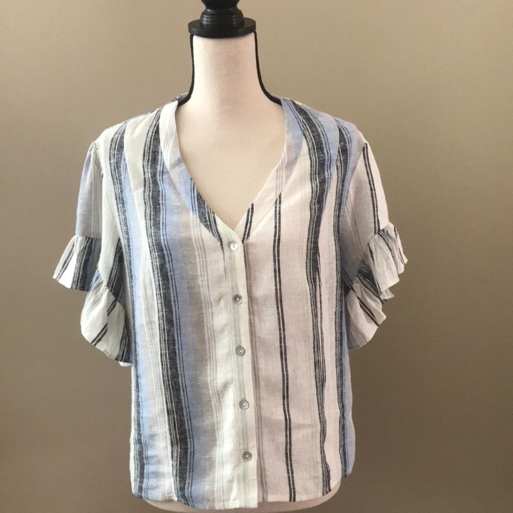 ❤️Host Pick❤️ Anthropologie Drew ,Beverly Flutter Sleeve Top